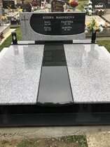 atypický pomník oválny - Francúzsky Tarn, Absolut Black